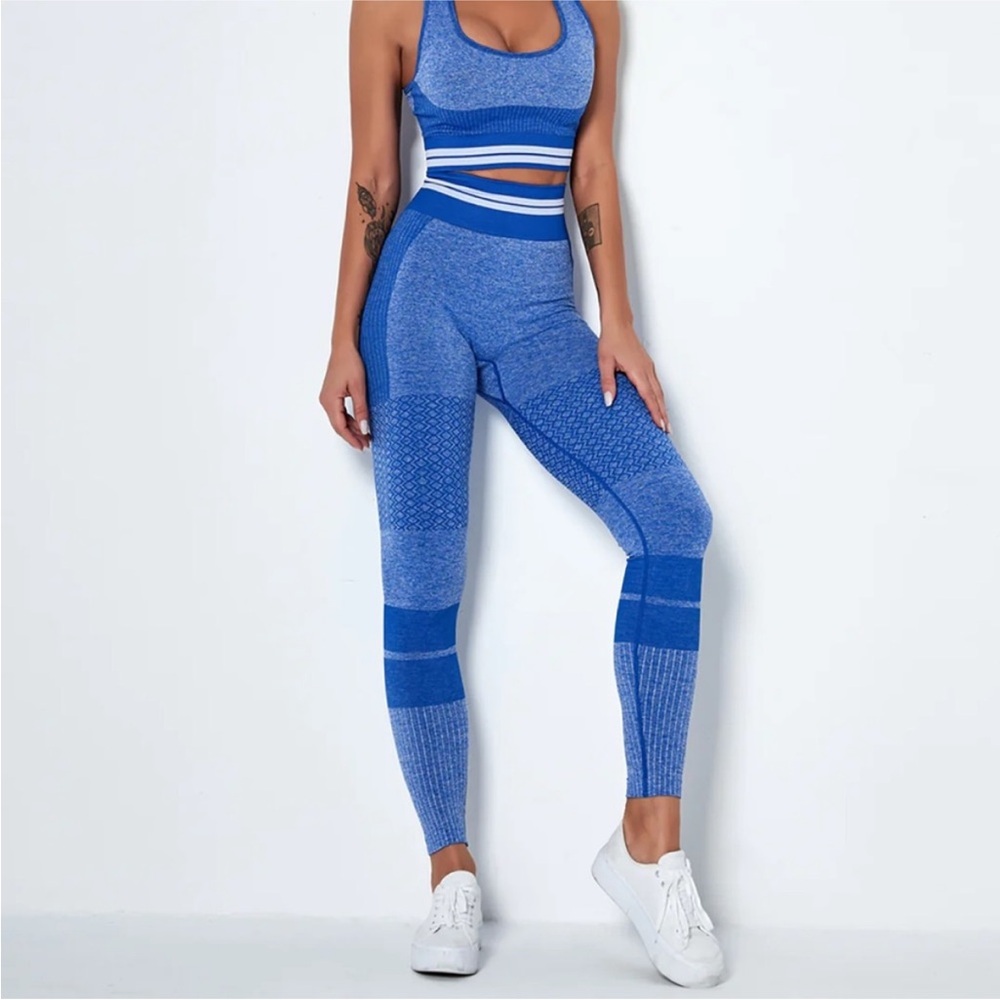 Amelia Activewear 4 piece workout bundle leggings biker shorts S - Picture 2 of 6